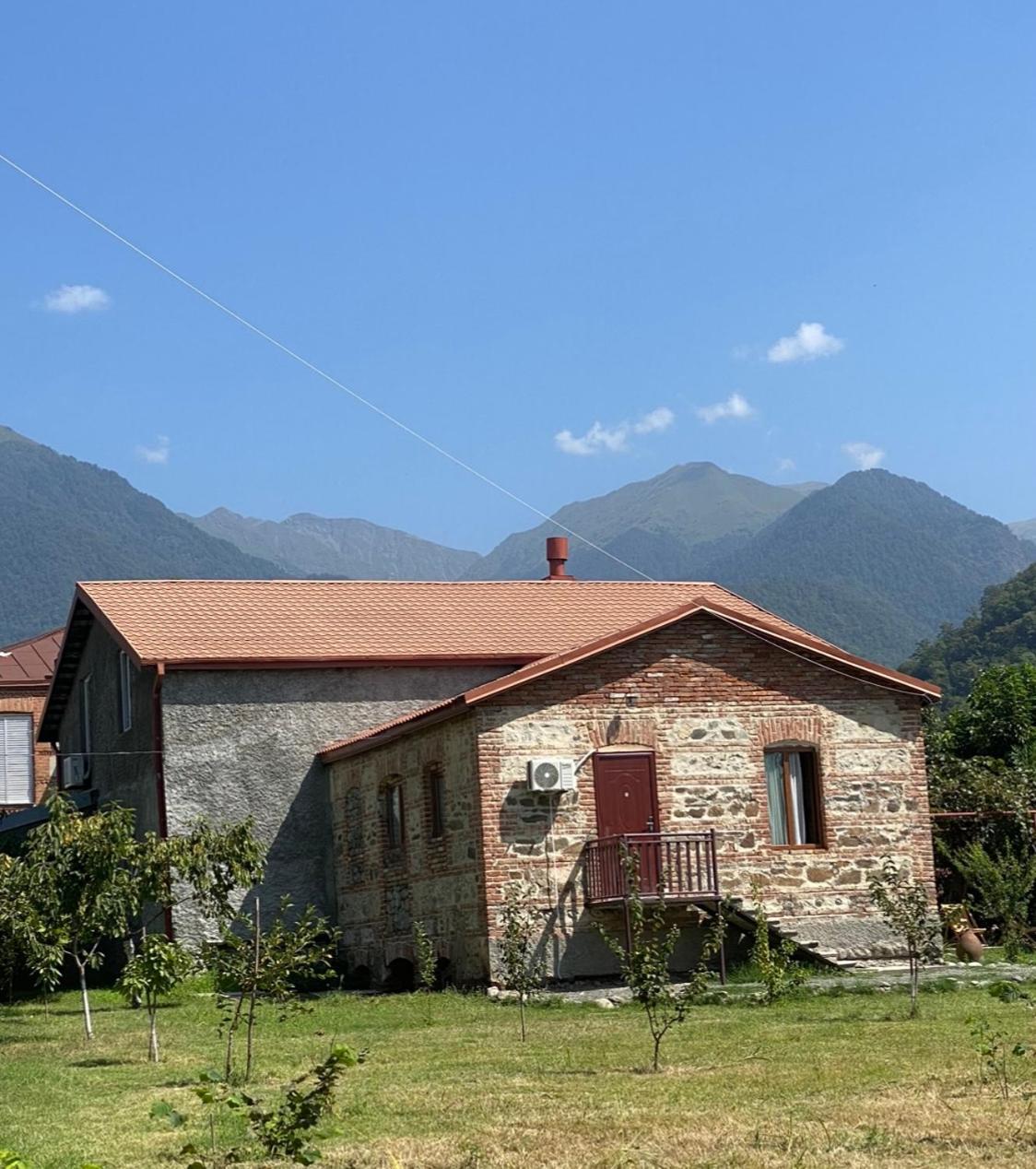 Old House Otel Lagodehi Dış mekan fotoğraf